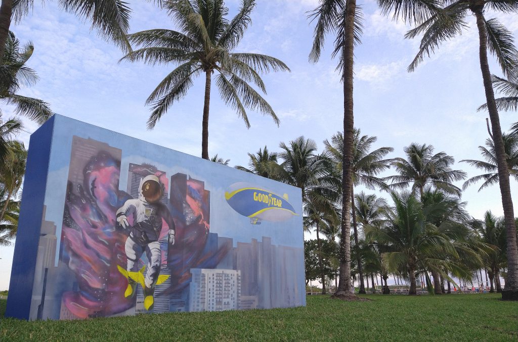 Latest mural video for Caoba at Miami Worldcenter - The Color Dreamers