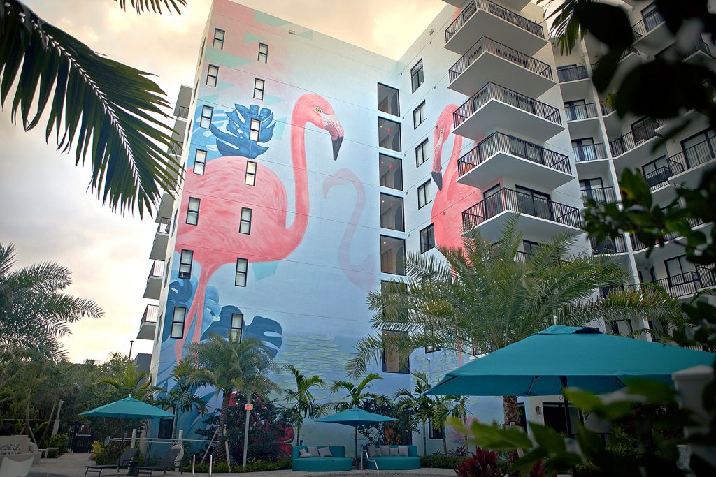 Color-Dreamers-giant-flaming-mural-leksa-doral-florida