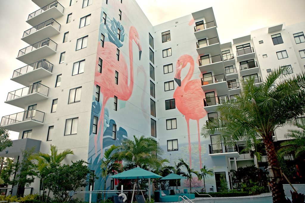 Color-Dreamers-huge-bird-mural-miami-doral