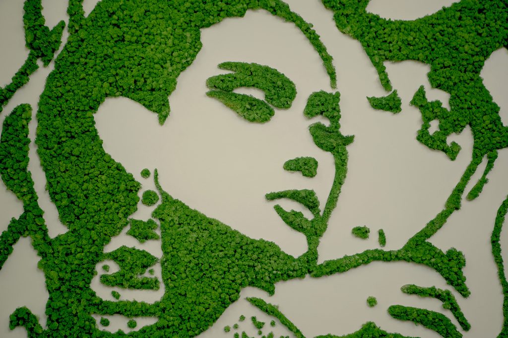Moss-relief-wall-sclupture-color-mural-dreamers.